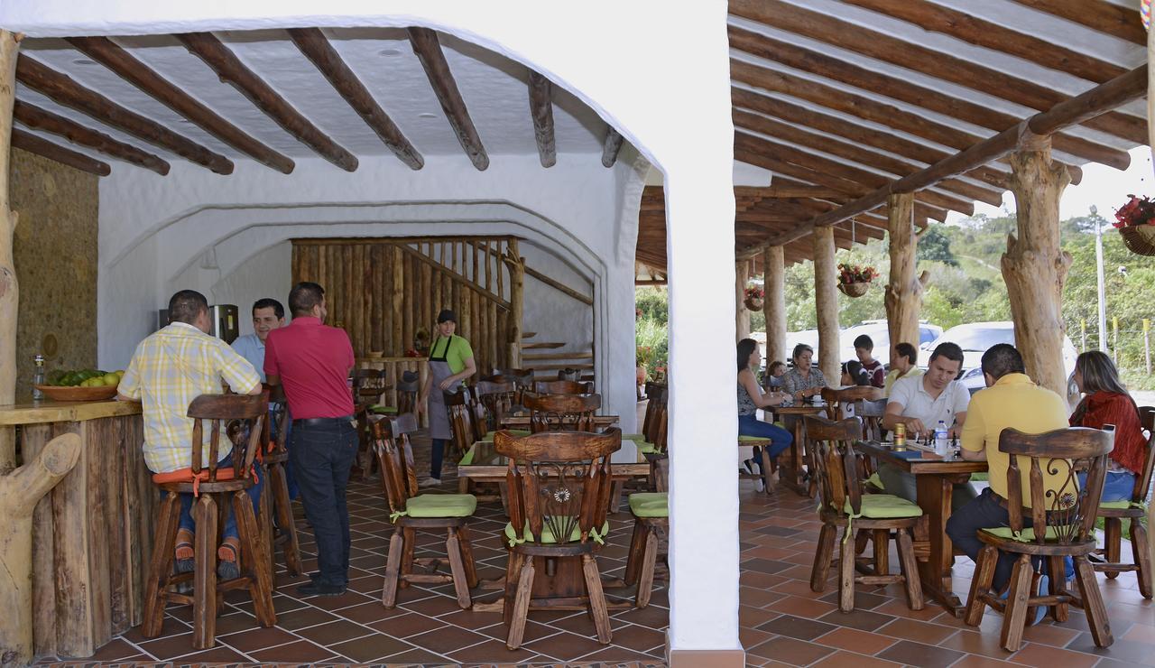 Hotel Estorake San Augustin Bagian luar foto